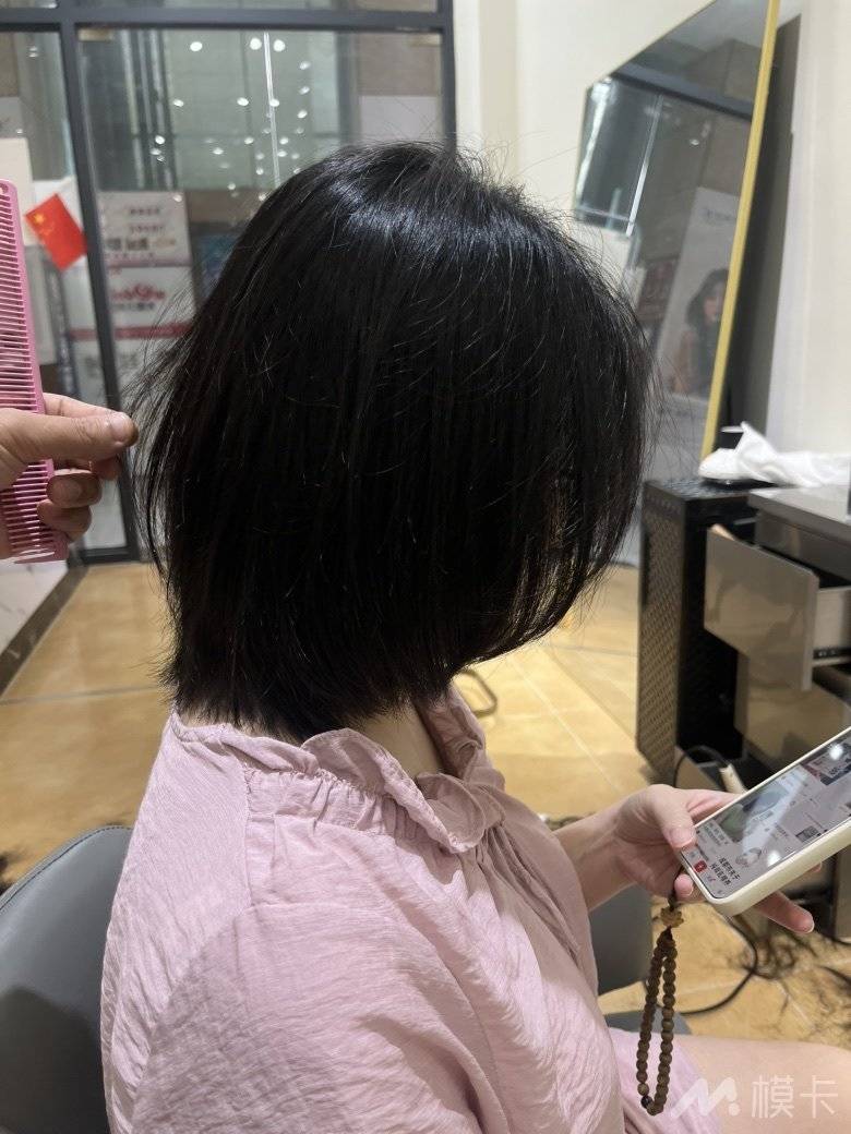 通告图片