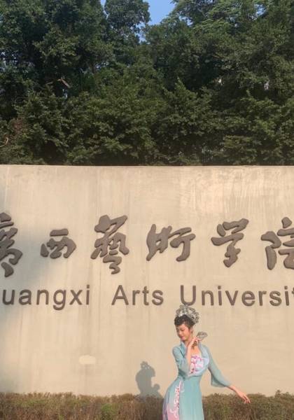 推荐艺人