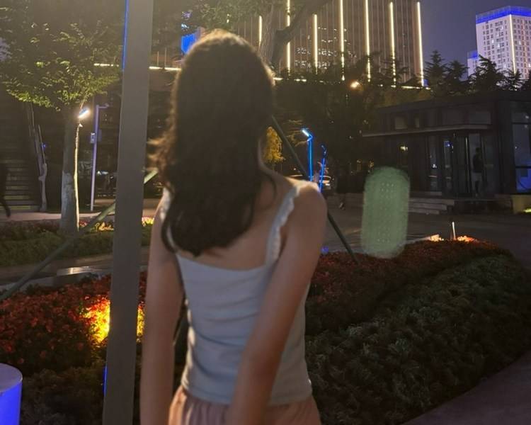 艺人背景图
