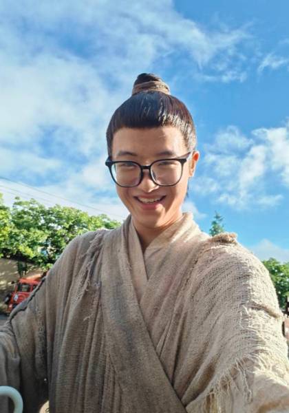 推荐艺人