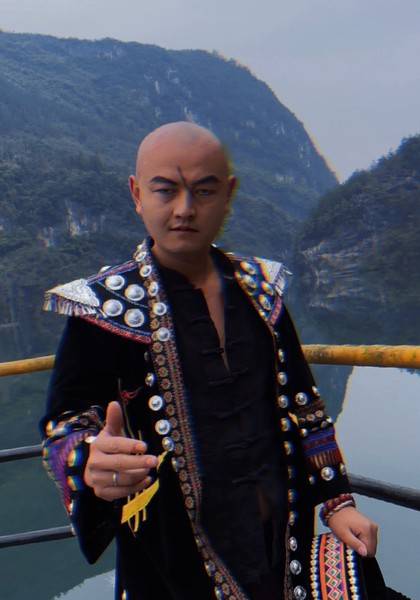 推荐艺人