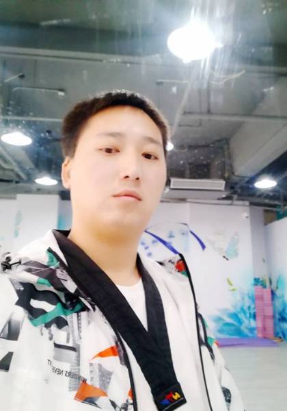 推荐艺人
