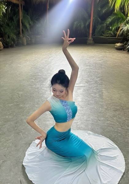 推荐艺人