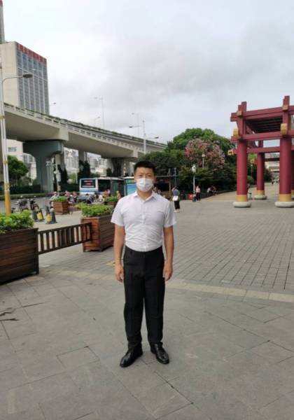 推荐艺人
