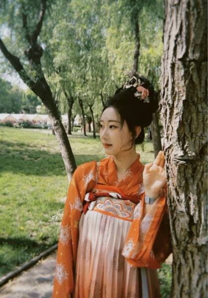 推荐艺人