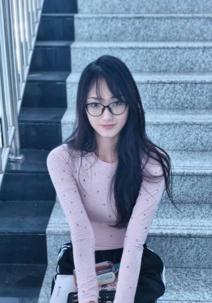 推荐艺人