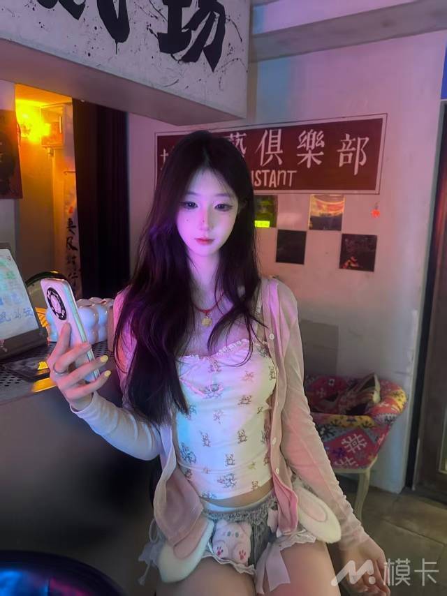 通告图片