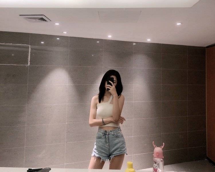 艺人背景图