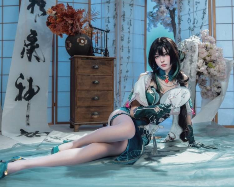 艺人背景图