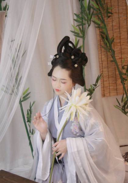 推荐艺人