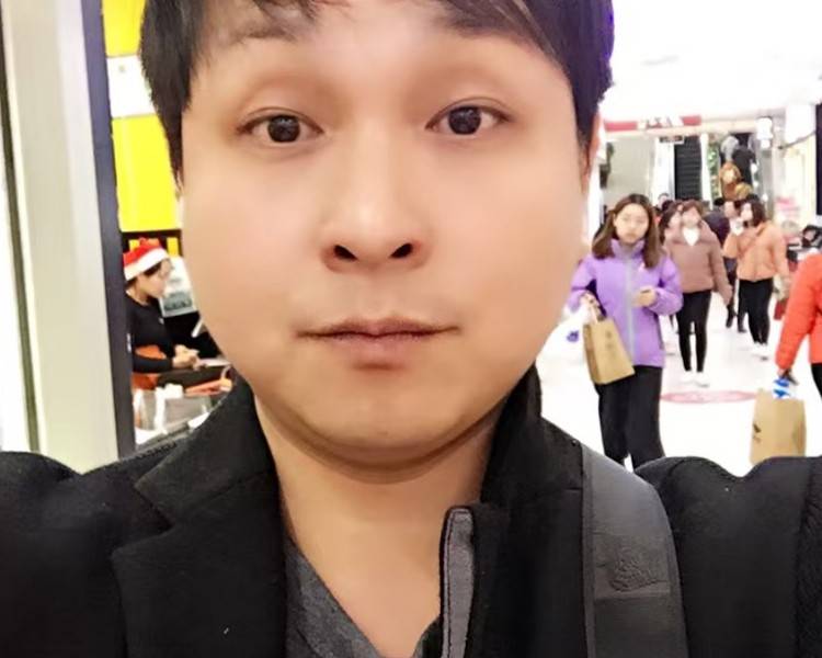 艺人背景图