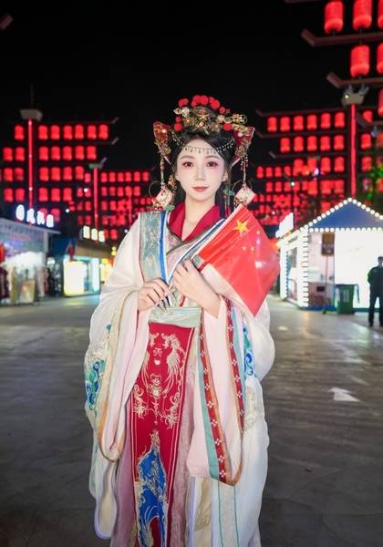 推荐艺人