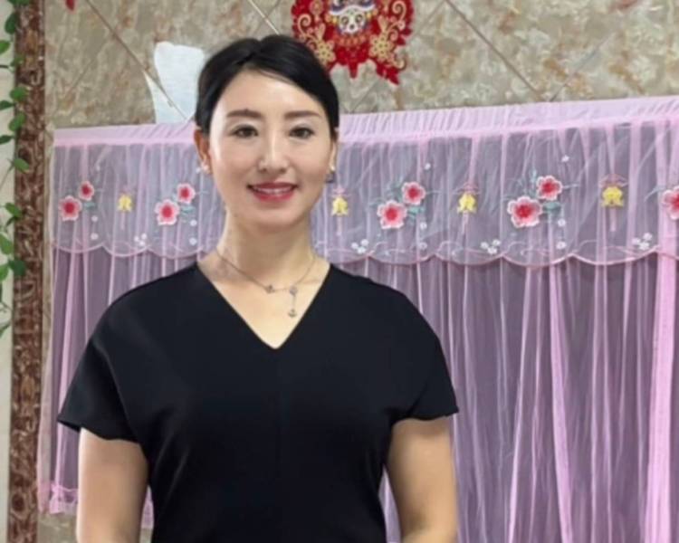艺人背景图