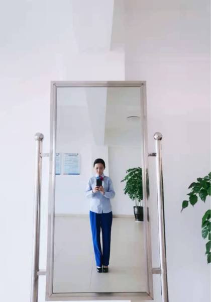 推荐艺人