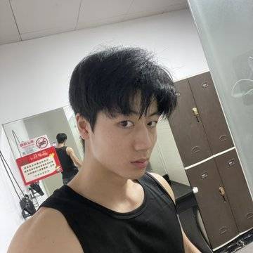 凌彬的微模卡作品