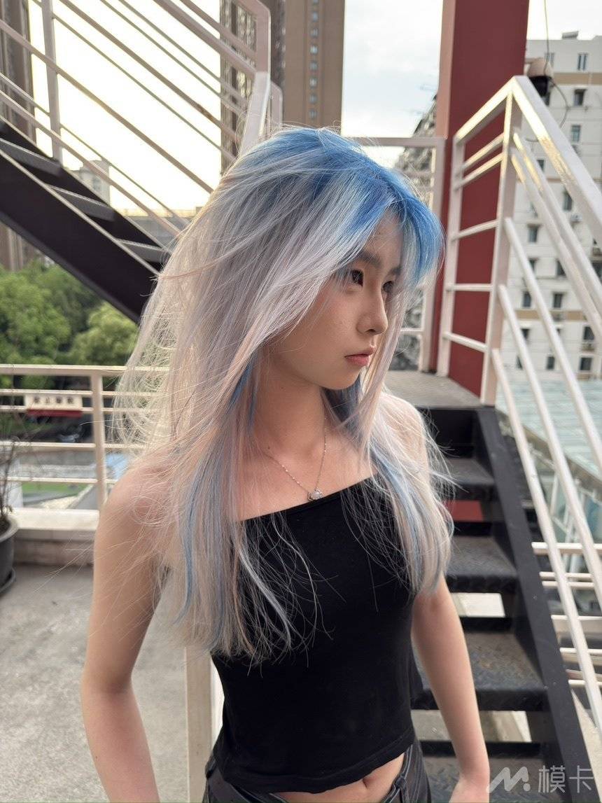 通告图片