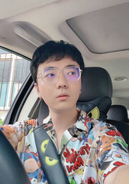 推荐艺人