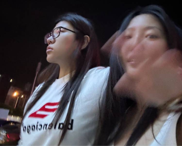 艺人背景图