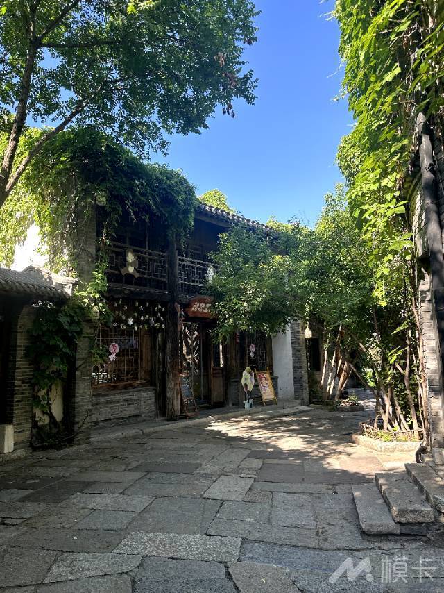 通告图片