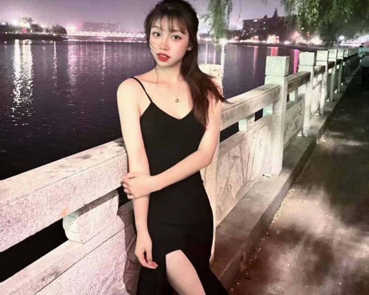 艺人背景图