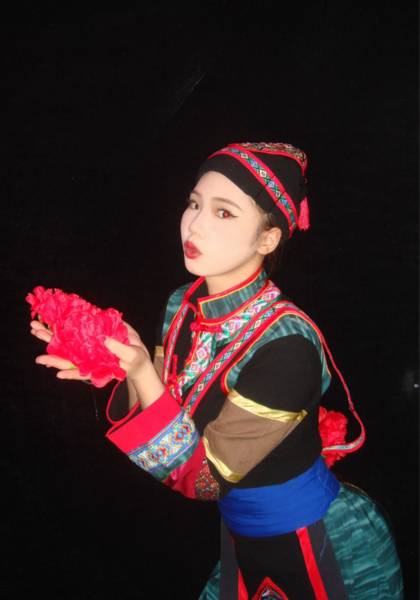 推荐艺人