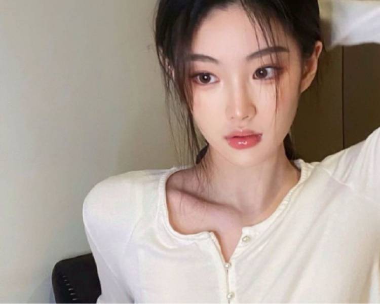 艺人背景图