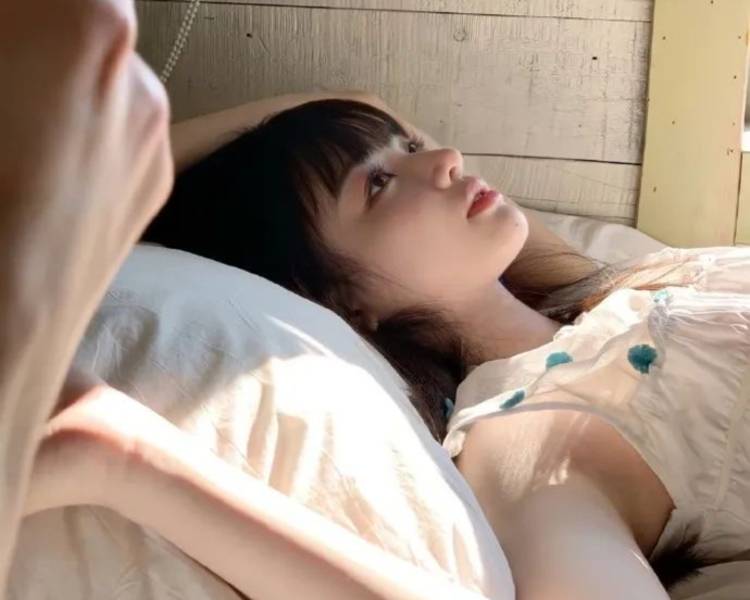 艺人背景图