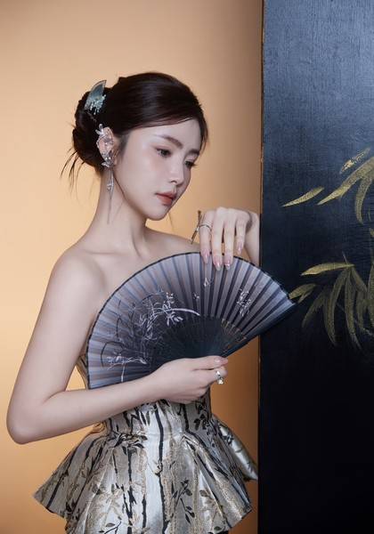 推荐艺人