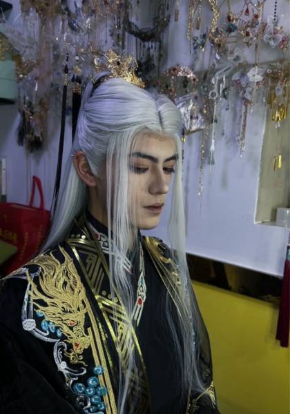 推荐艺人