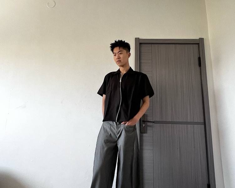 艺人背景图