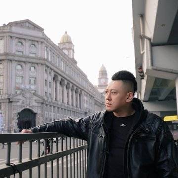 演员杨震的微模卡作品
