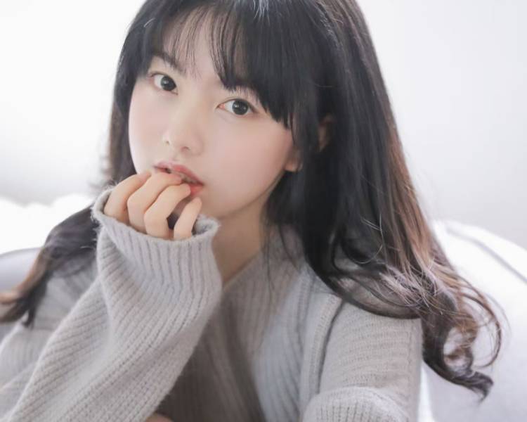 艺人背景图