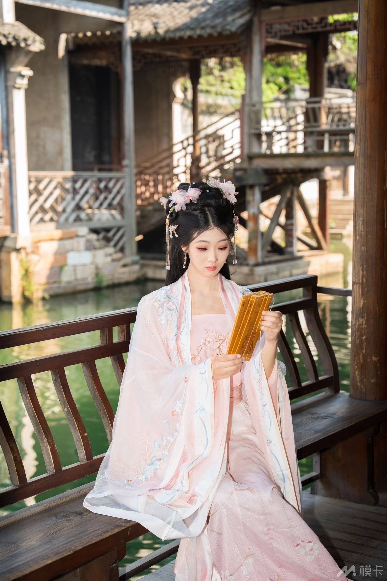 作品图片