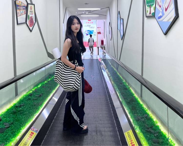 艺人背景图