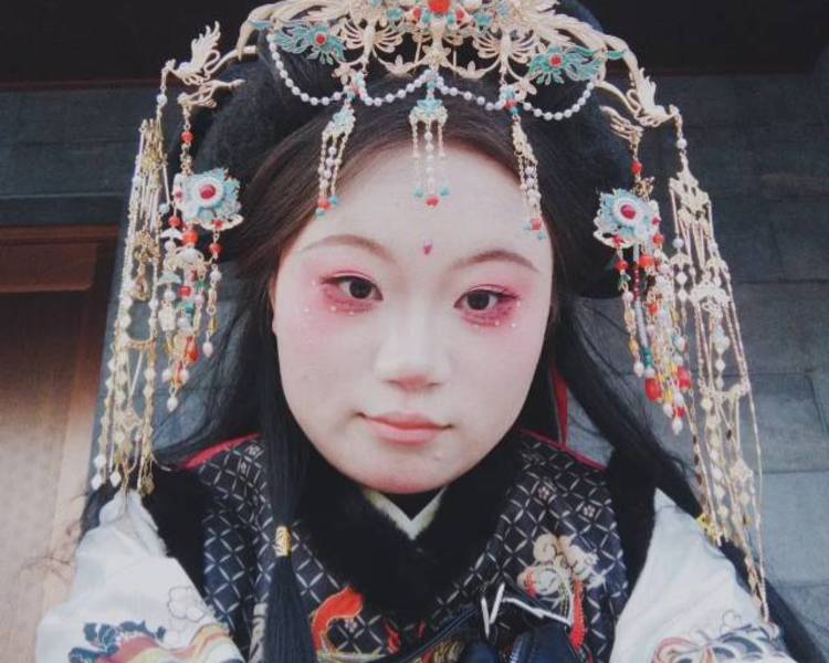艺人背景图