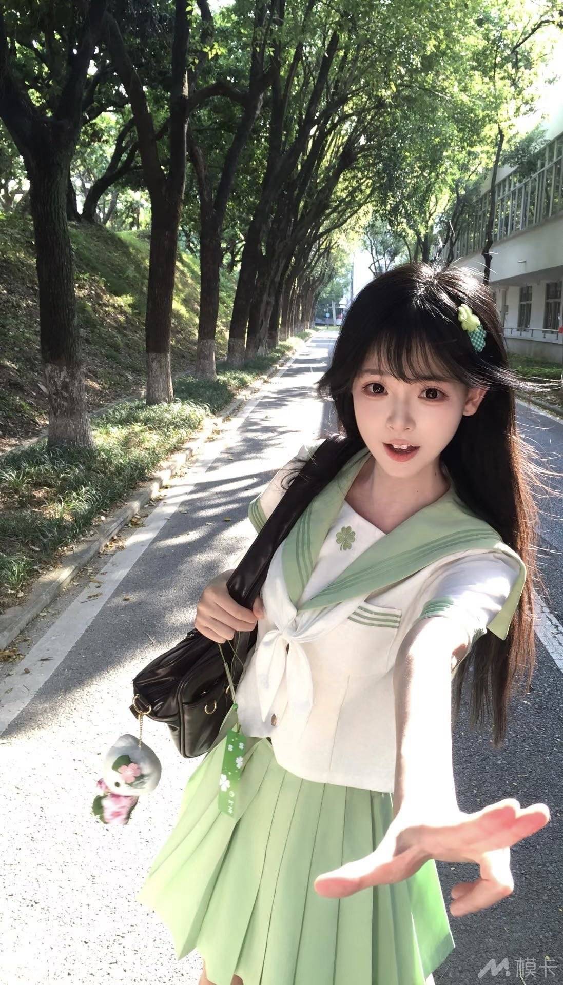 通告图片