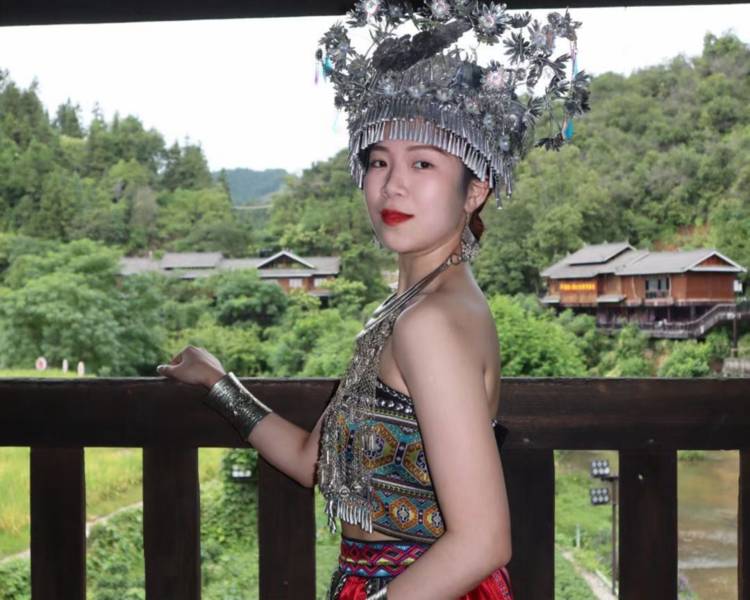 艺人背景图