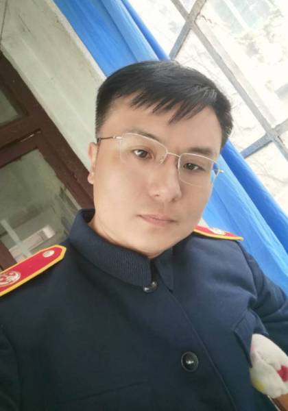 推荐艺人