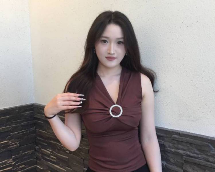 艺人背景图