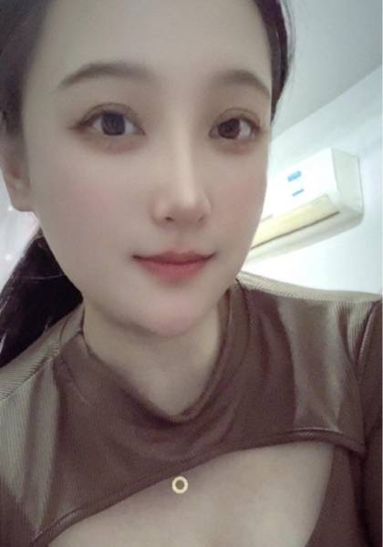 推荐艺人