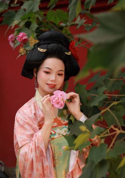 推荐艺人