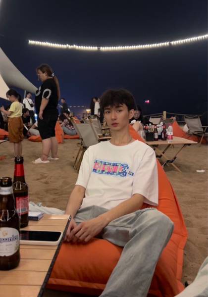 推荐艺人