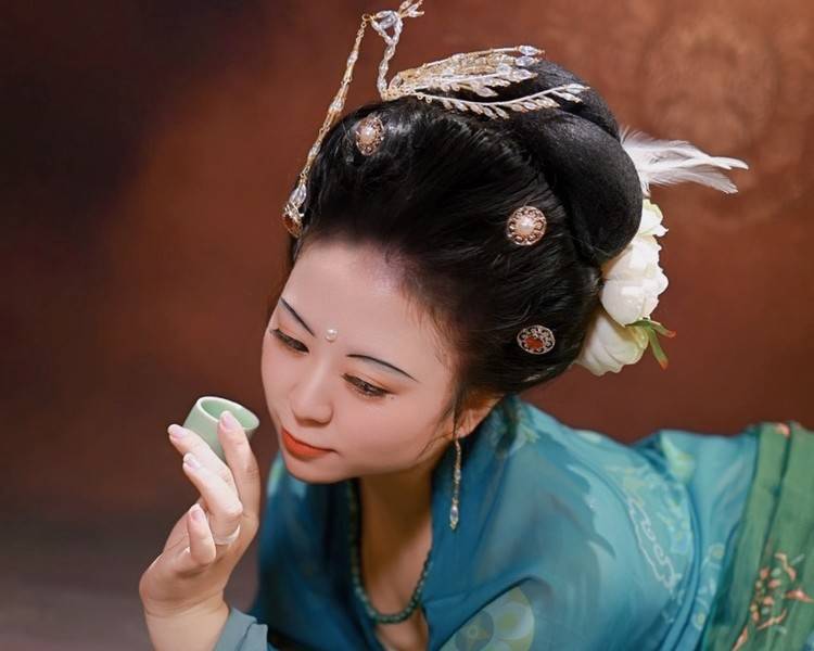 艺人背景图