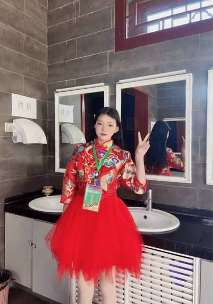 推荐艺人