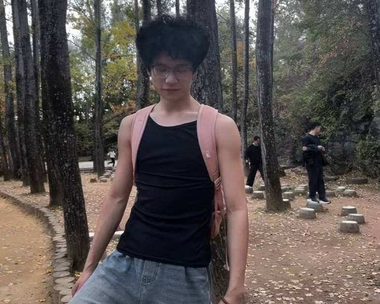 艺人背景图