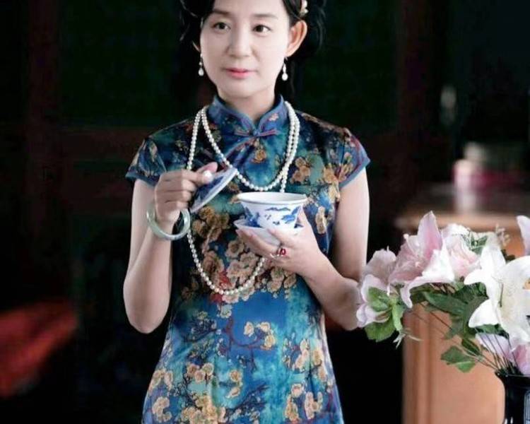 艺人背景图