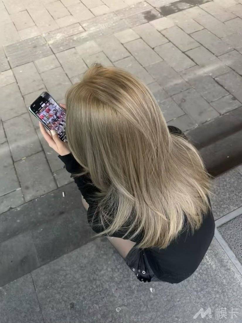 通告图片