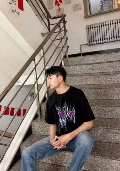 推荐艺人