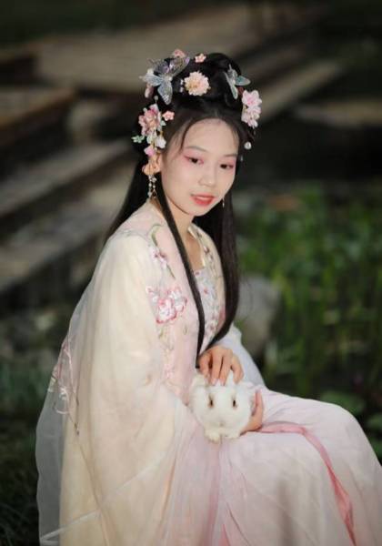 推荐艺人