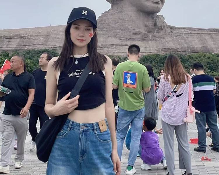 艺人背景图